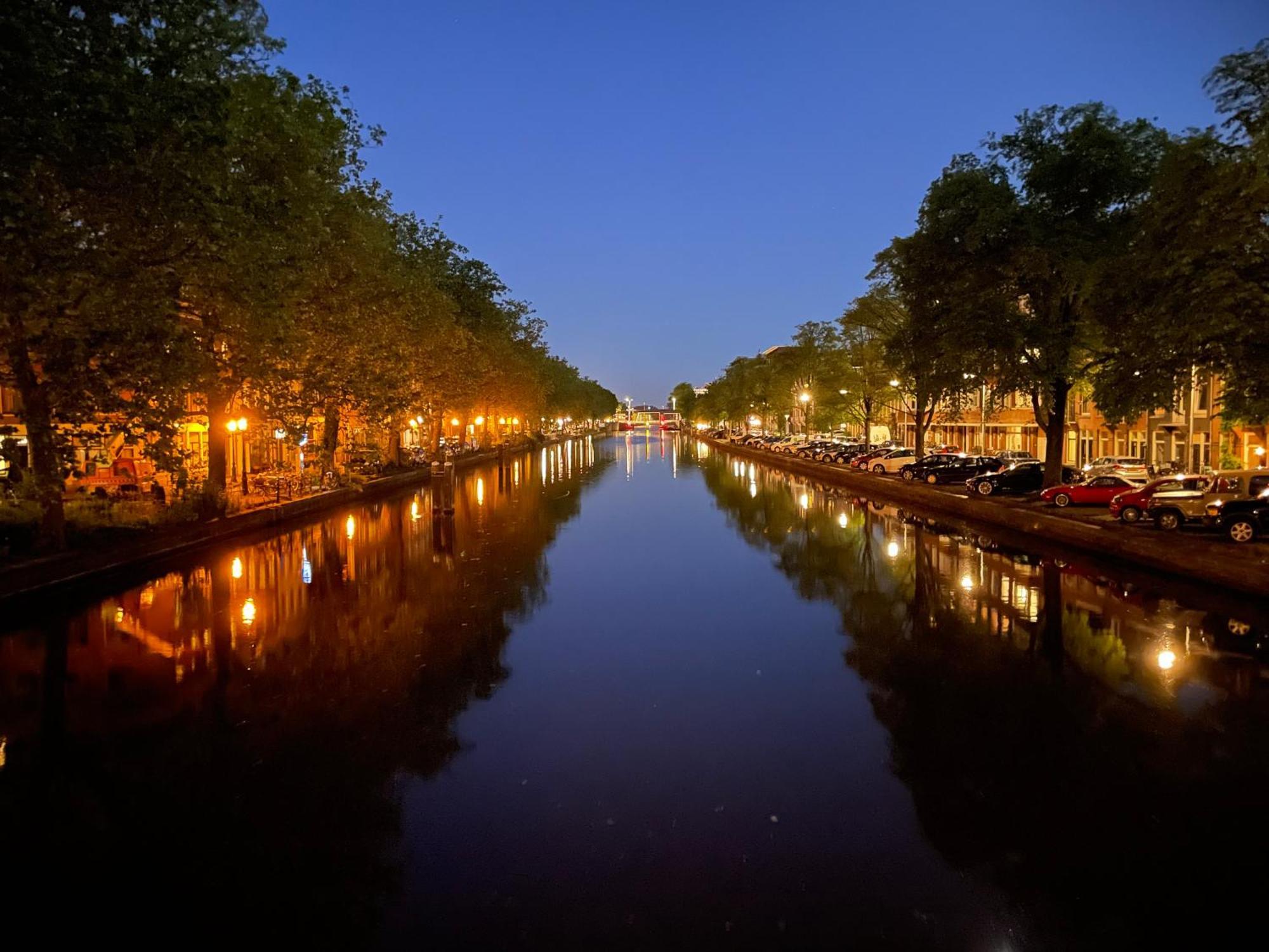 Canal View Stay Amsterdam Esterno foto